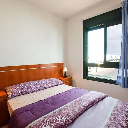 Casa de Férias Simplistic Holiday In Playa Blanca With Garden